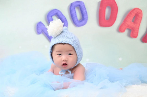 茂名四个月宝宝打嗝 茂名四个月宝宝打嗝